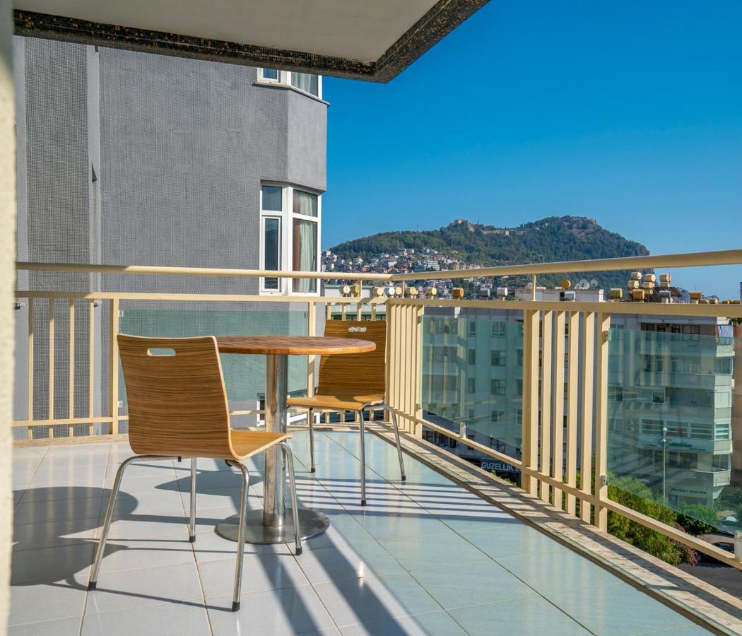 Carmen Suite Hotel Алания Экстерьер фото