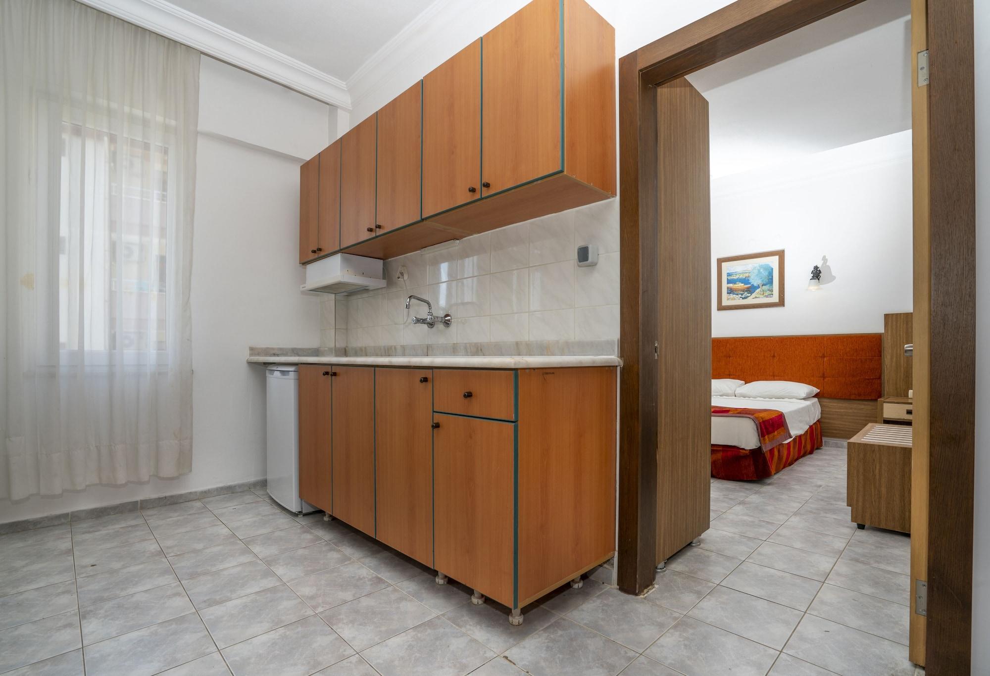 Carmen Suite Hotel Алания Экстерьер фото